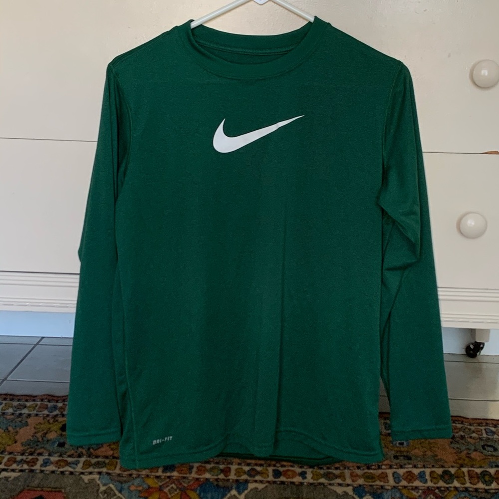 long sleeve basic, green nike dry-fit performance